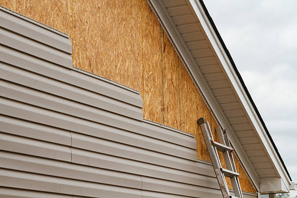 Professional Siding Replacement technician working in Bellefonte, PA